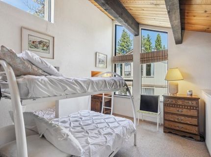 1001 Commonwealth Drive, Kings Beach, CA 96143 Photo