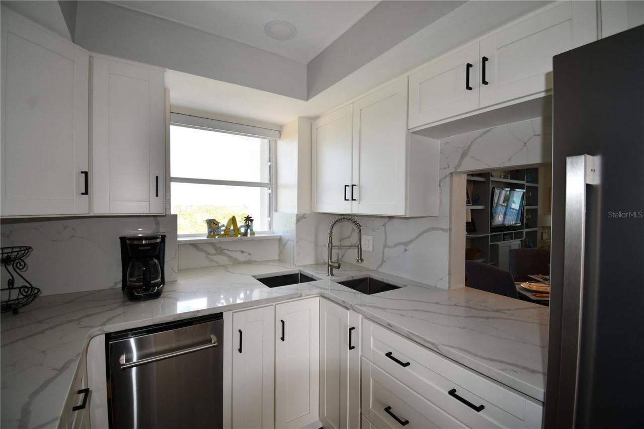 1770 Benjamin Franklin Drive , Unit 507, Sarasota, FL 34236 Photo