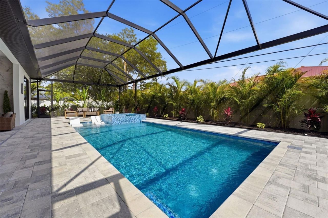 2727 Waldemere Street, Sarasota, FL 34239 Photo