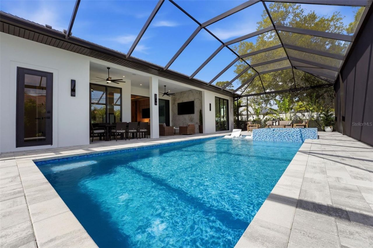 2727 Waldemere Street, Sarasota, FL 34239 Photo