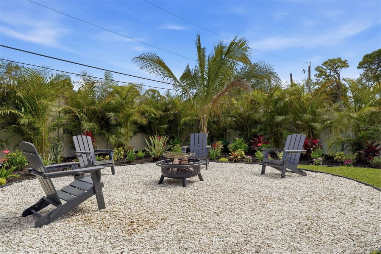 2727 Waldemere Street, Sarasota, FL 34239 Photo