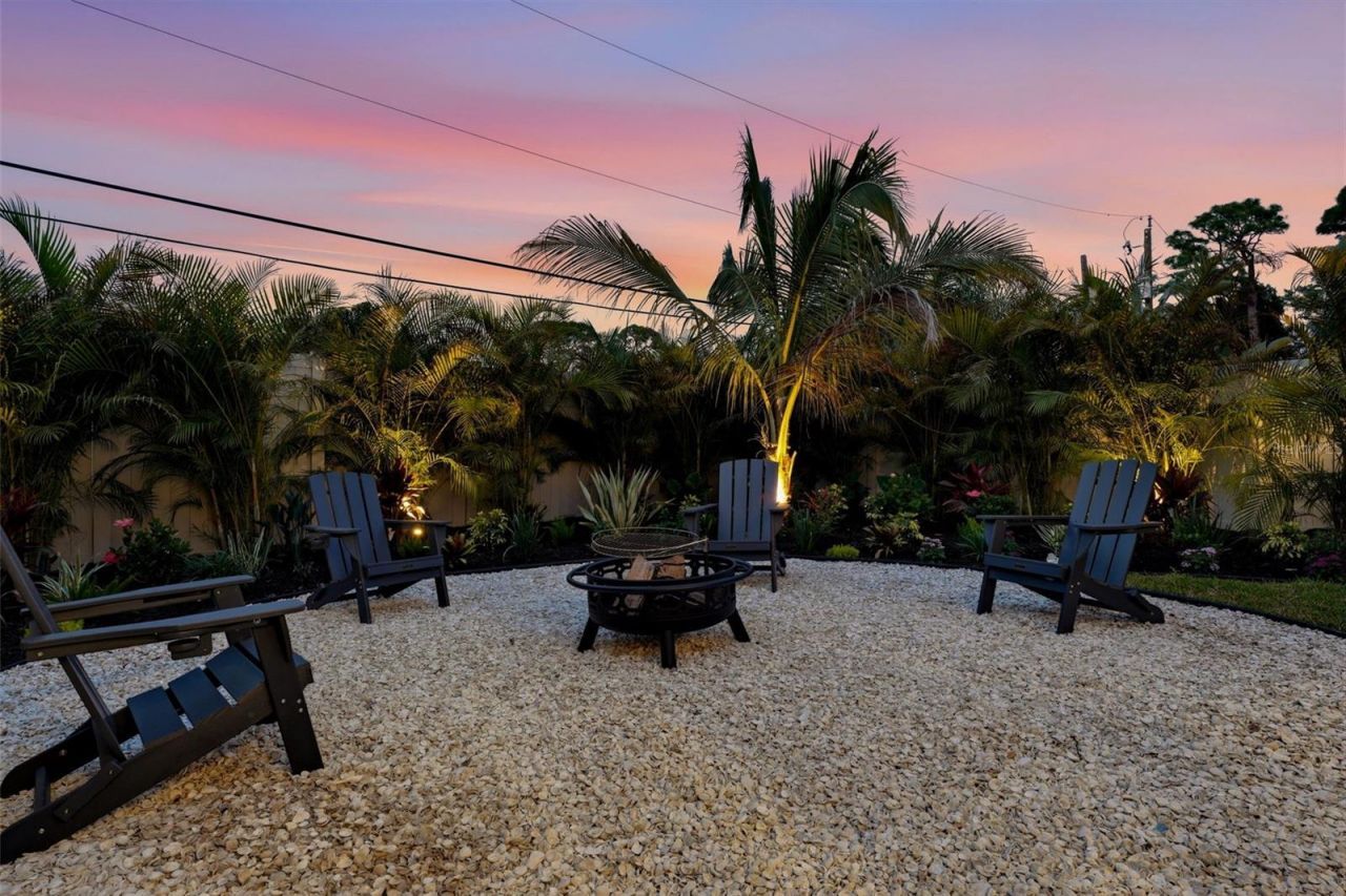 2727 Waldemere Street, Sarasota, FL 34239 Photo