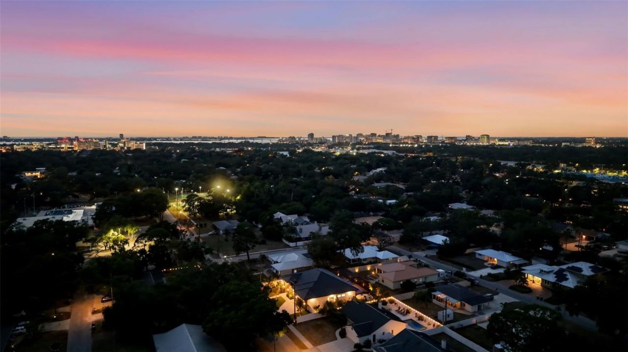 2727 Waldemere Street, Sarasota, FL 34239 Photo