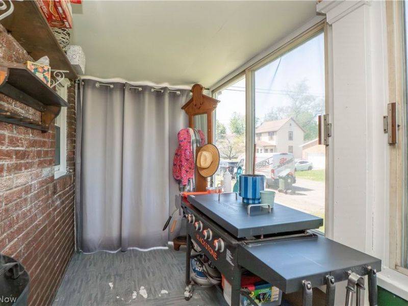 462 Fenton Avenue NE, Canton, OH 44704 Photo 11