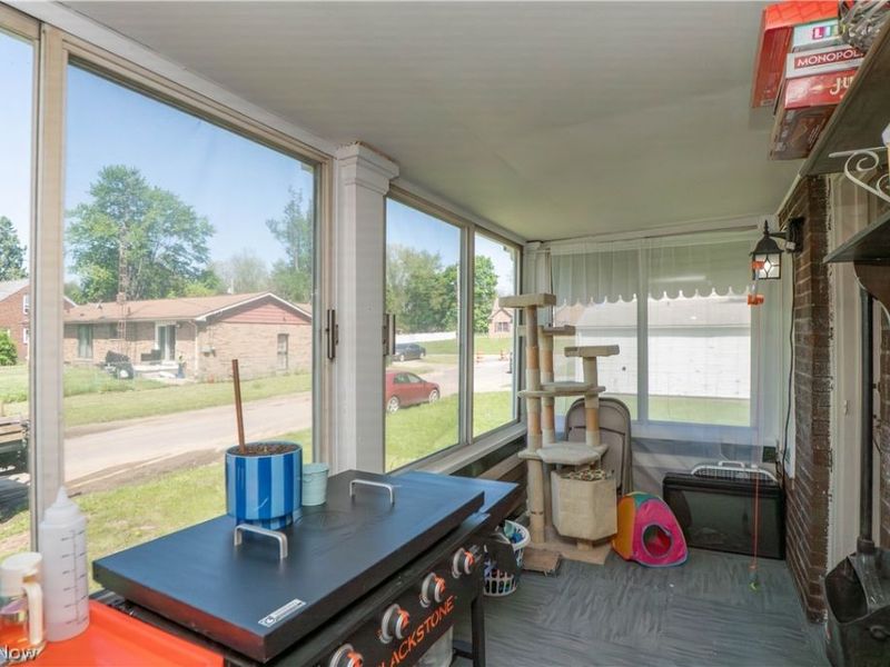 462 Fenton Avenue NE, Canton, OH 44704 Photo 12