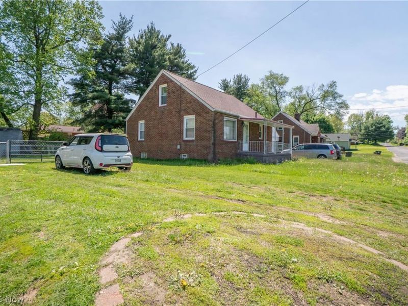 462 Fenton Avenue NE, Canton, OH 44704 Photo 29