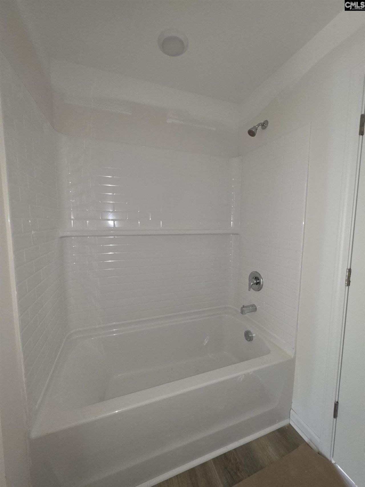 120 Creekside Cottage Court Photo 32