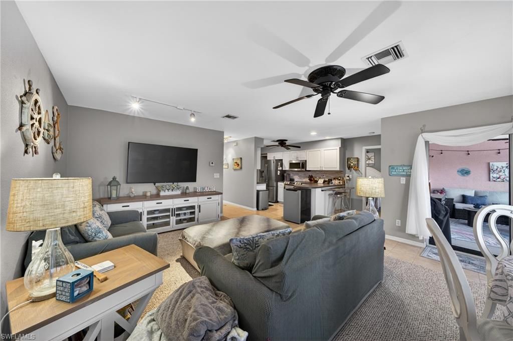 1308 SE 42nd St, Unit 5, Cape Coral, FL 33904 Photo