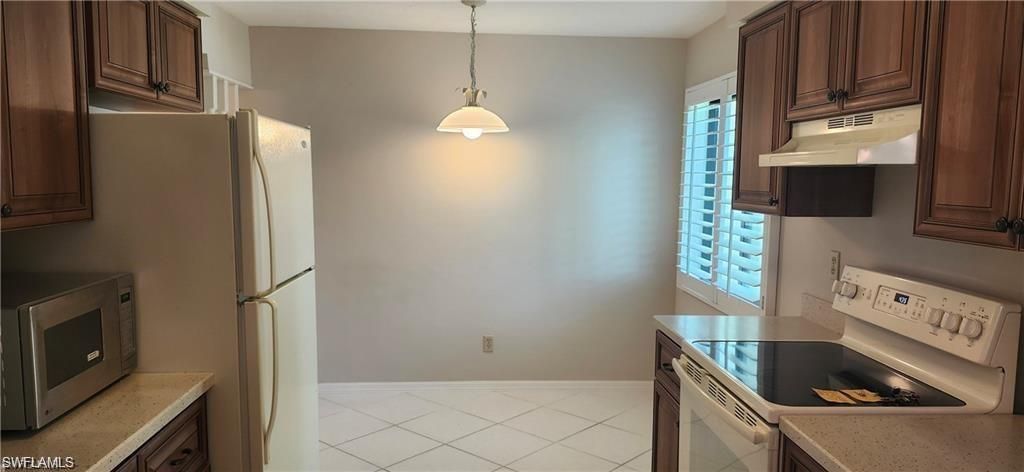 221 Fox Glen Dr, Unit 2207, Naples, FL 34104 Photo