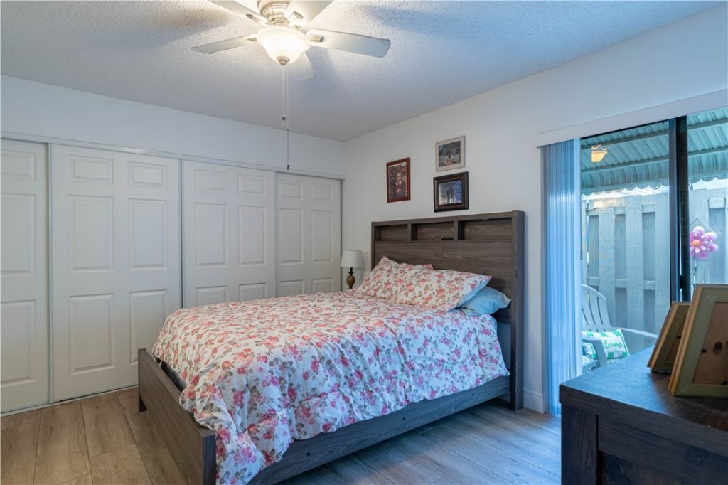 1172 Breezy Way, Unit 5D, Sebastian, FL 32958 Photo