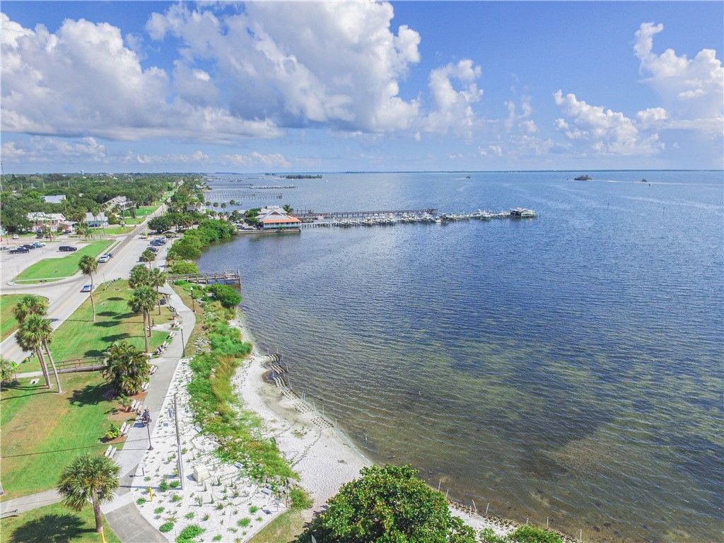 1172 Breezy Way, Unit 5D, Sebastian, FL 32958 Photo