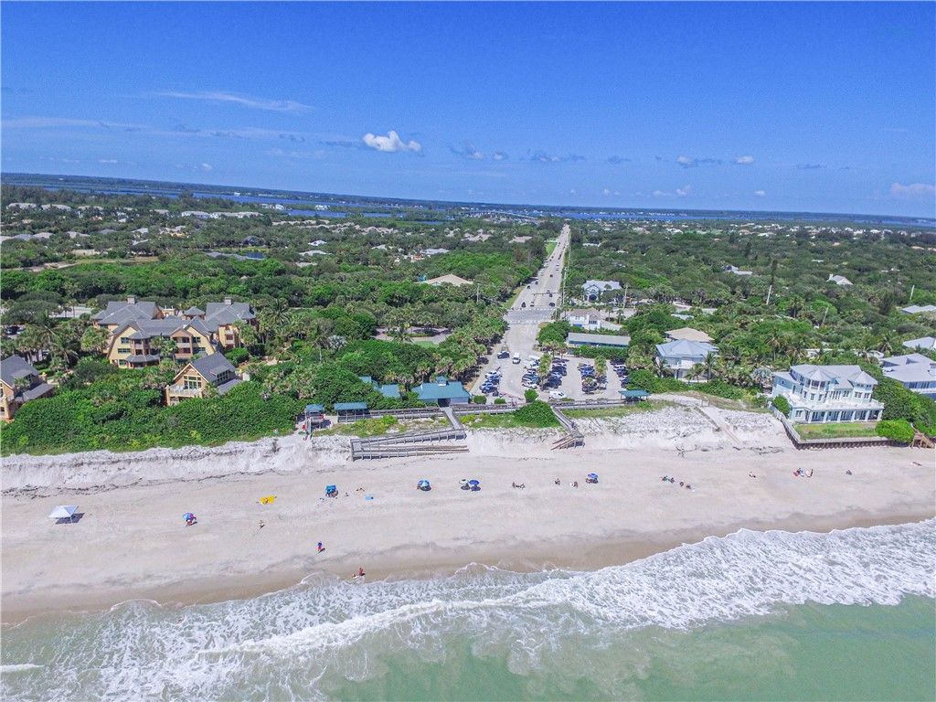 1172 Breezy Way, Unit 5D, Sebastian, FL 32958 Photo
