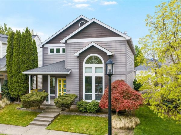 1019 Rustler Peak Street, Medford, OR 97502