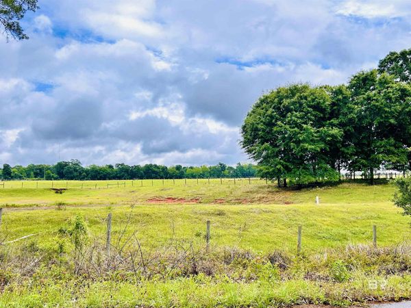 822 Dogwood Road, Brewton, AL 36426