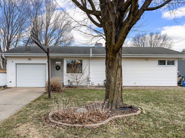 1045 10th Avenue NE, Owatonna, MN 55060