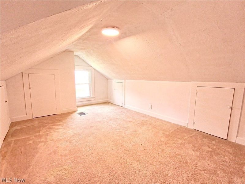 664 Tenney Avenue, Campbell, OH 44405 Photo 21