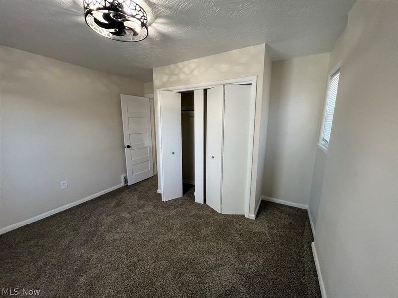 1395 Goodyear Boulevard, Akron, OH 44305 Photo 31