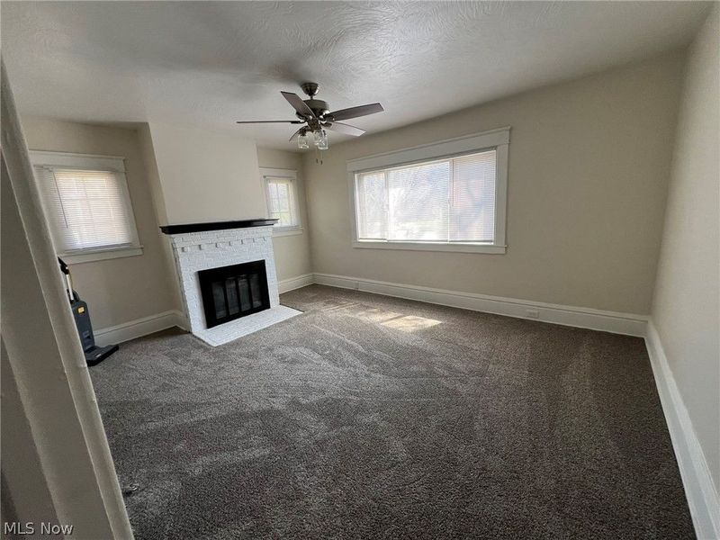 1395 Goodyear Boulevard, Akron, OH 44305 Photo 6