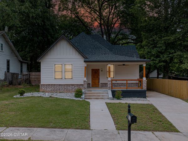 237 Talbot Street , Jackson, TN 38301