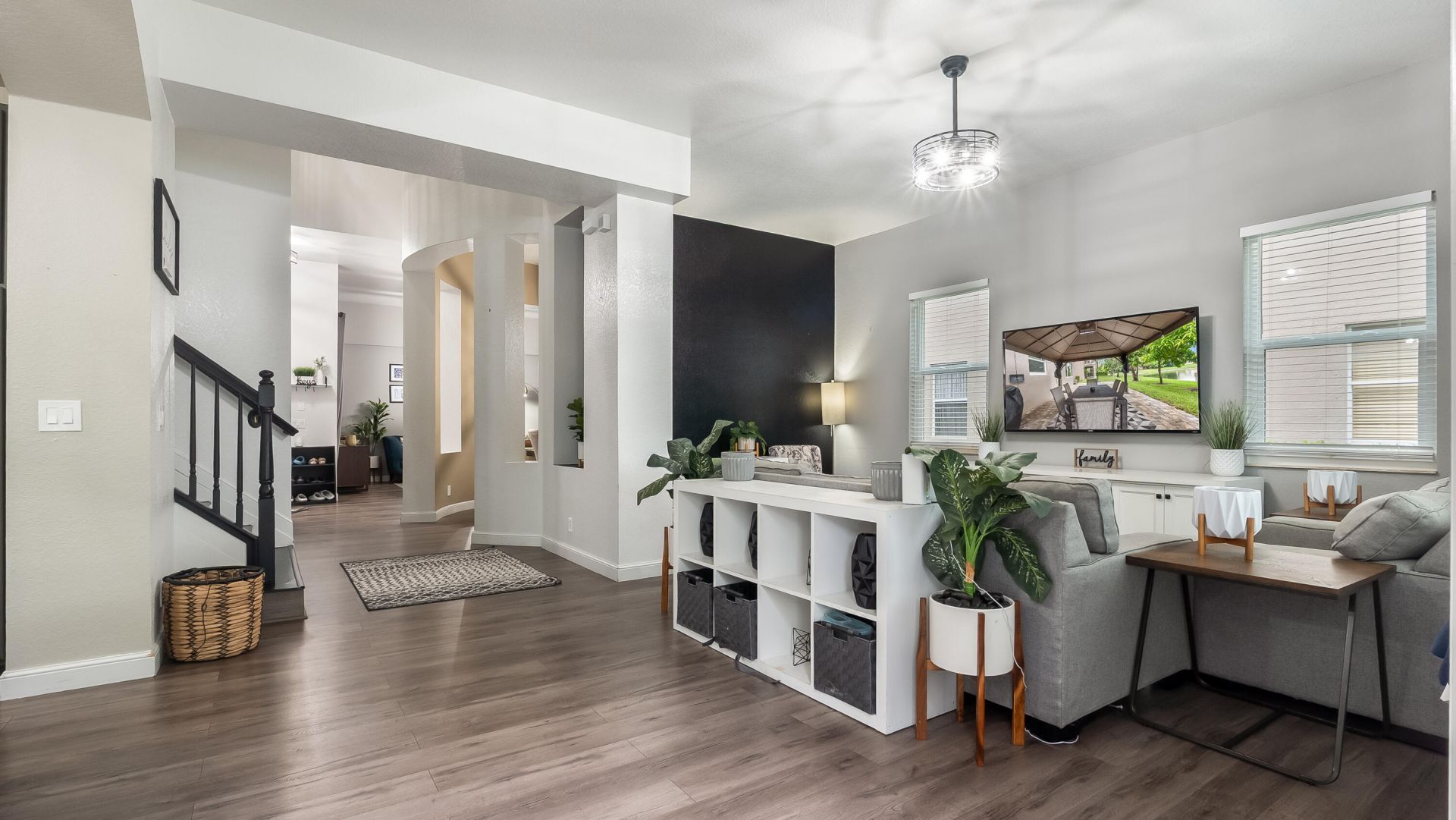 556 Cresta Circle, West Palm Beach, FL 33413 Photo