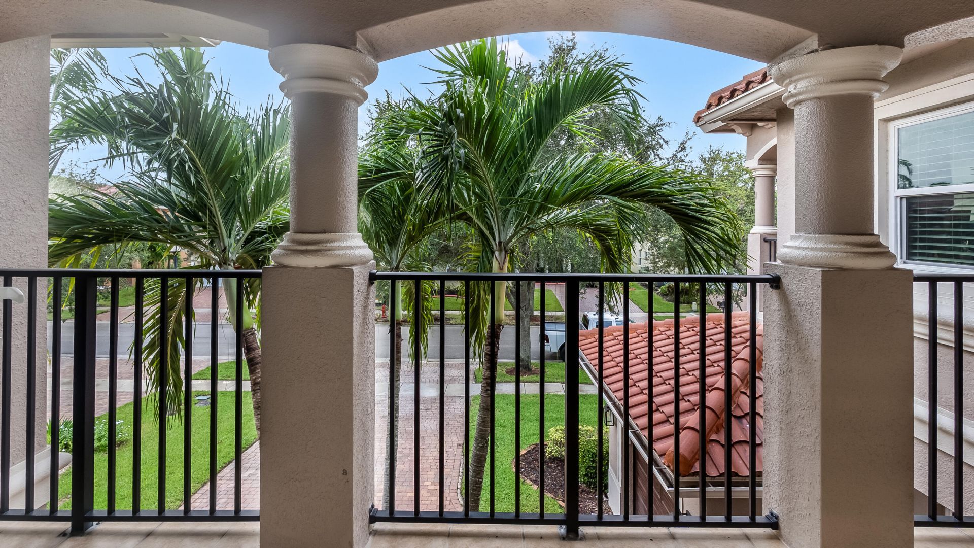 556 Cresta Circle, West Palm Beach, FL 33413 Photo