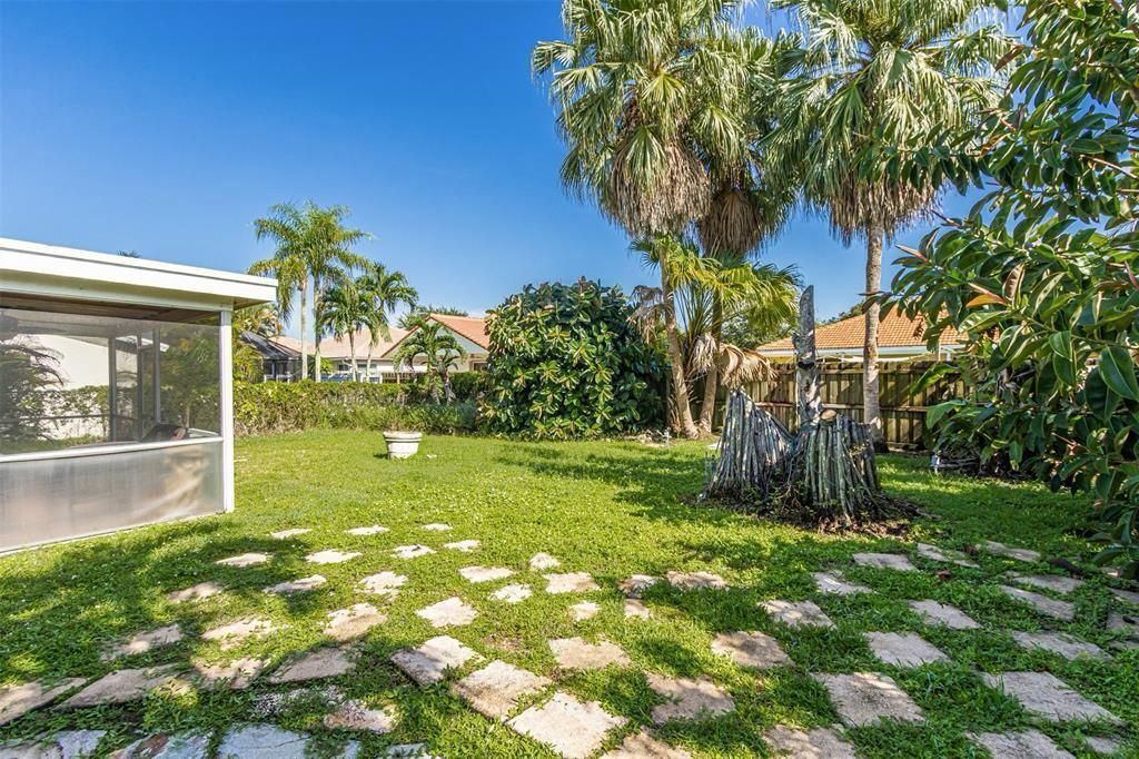 16841 Royal Poinciana Drive, Weston, FL 33326 Photo