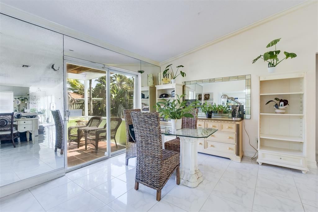 16841 Royal Poinciana Drive, Weston, FL 33326 Photo