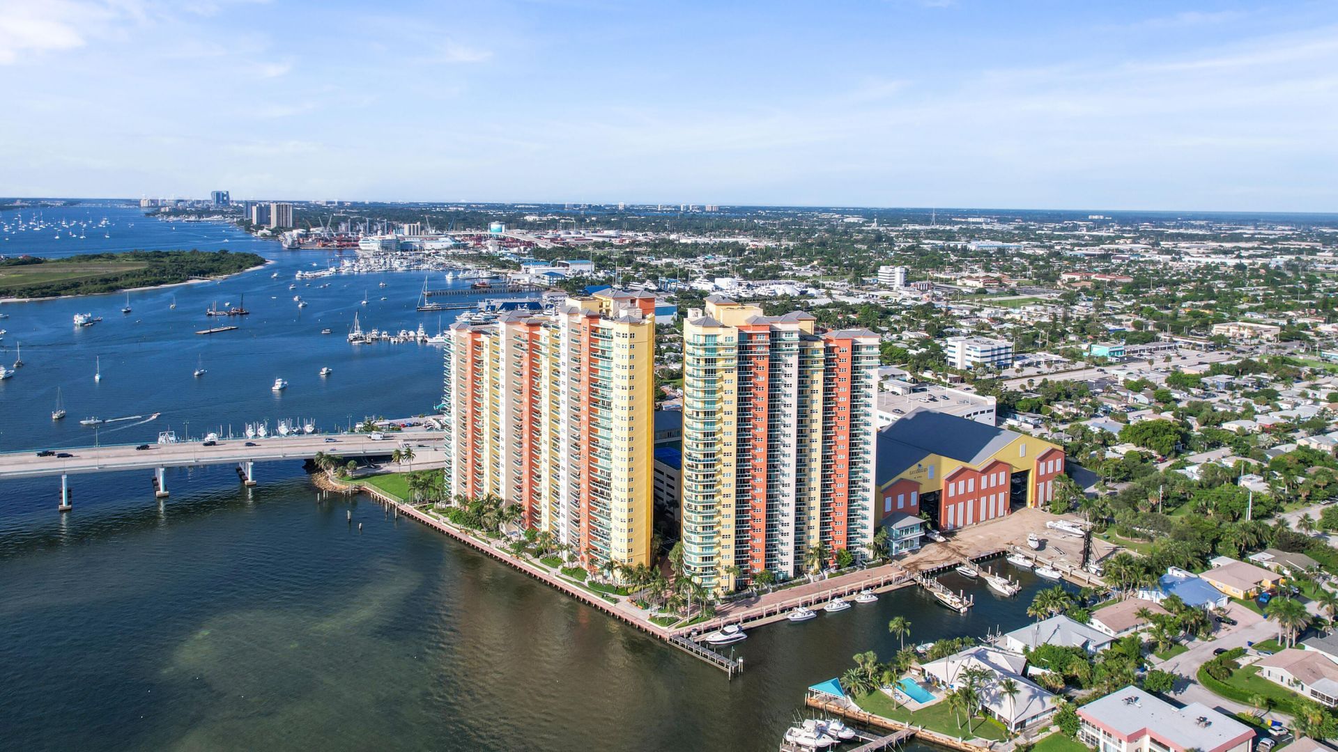 2640 Lake Shore Drive, Unit 2008, Riviera Beach, FL 33404 Photo