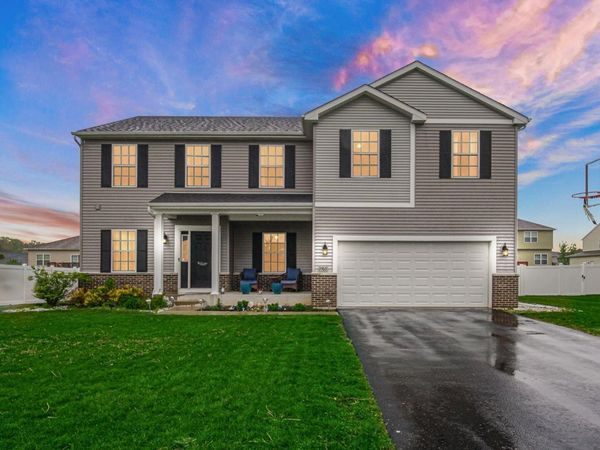7760 E 123rd Place , Crown Point, IN 46307