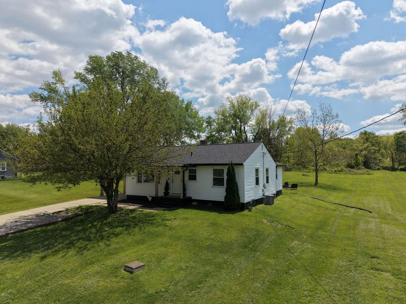 1105 Coonpath Road NW, Lancaster, OH 43130 Photo 9