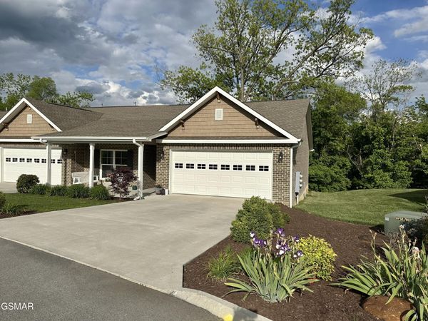 146 Mayapple Way, Sevierville, TN 37862