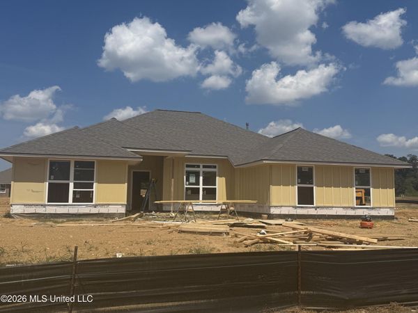 8836 Mary Mccoy Drive, Olive Branch, MS 38654