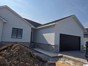 2375 N Oak Street, Wahoo, NE 68066