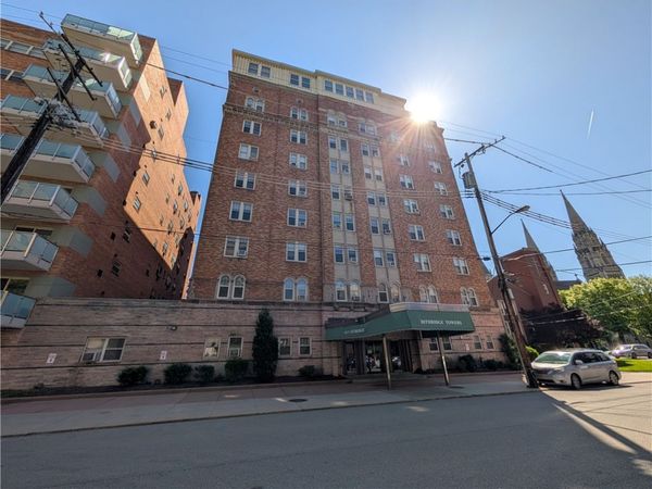 144 N Dithridge St, Unit 403, Pittsburgh, PA 15213