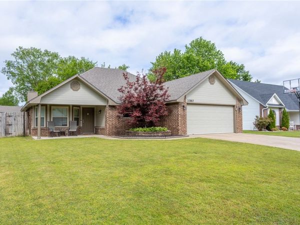 3380 Ryan Street , Springdale, AR 72764