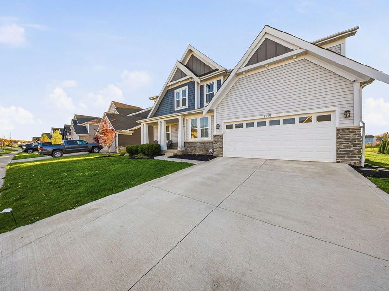 6105 Honey Farm Way, Grove City, OH 43123 Photo 3