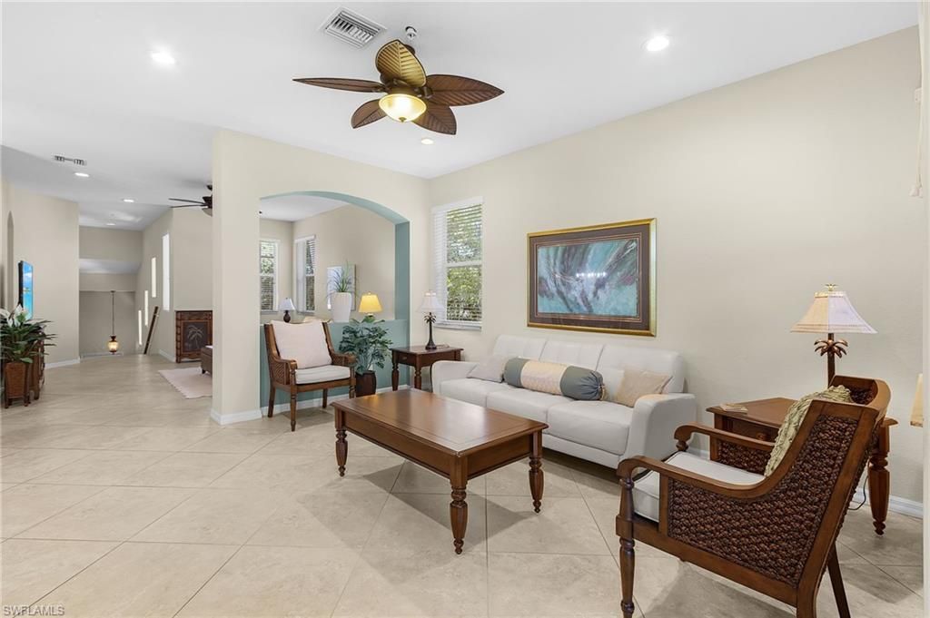 9651 Spanish Moss Way, Unit 4121, Bonita Springs, FL 34135 Photo