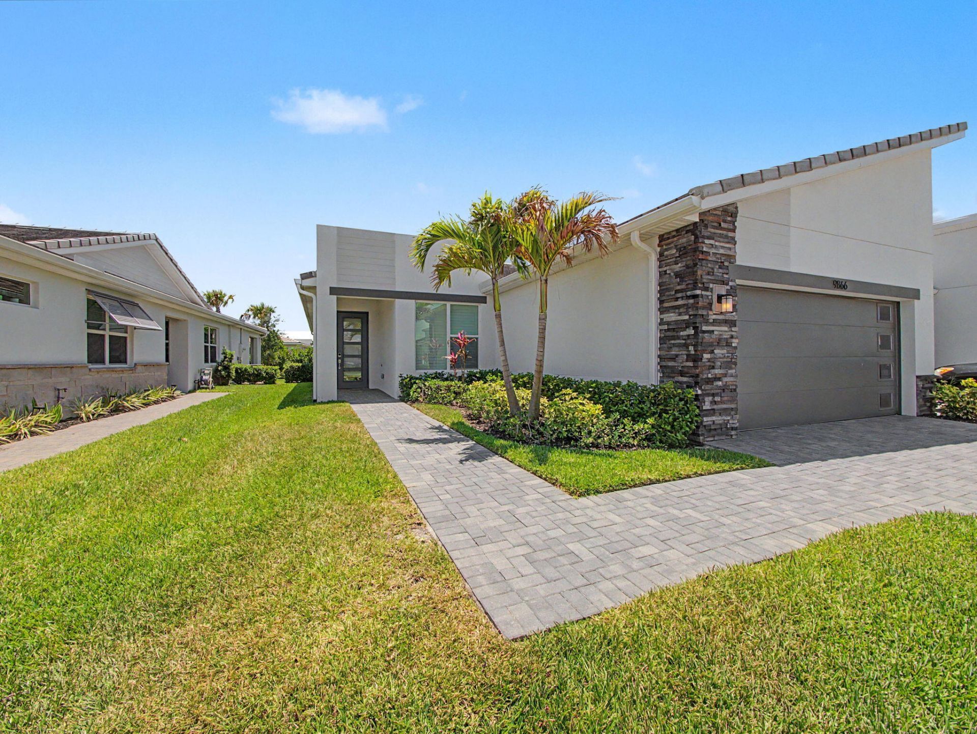 9866 SW Veronese Drive, Port Saint Lucie, FL 34987 Photo