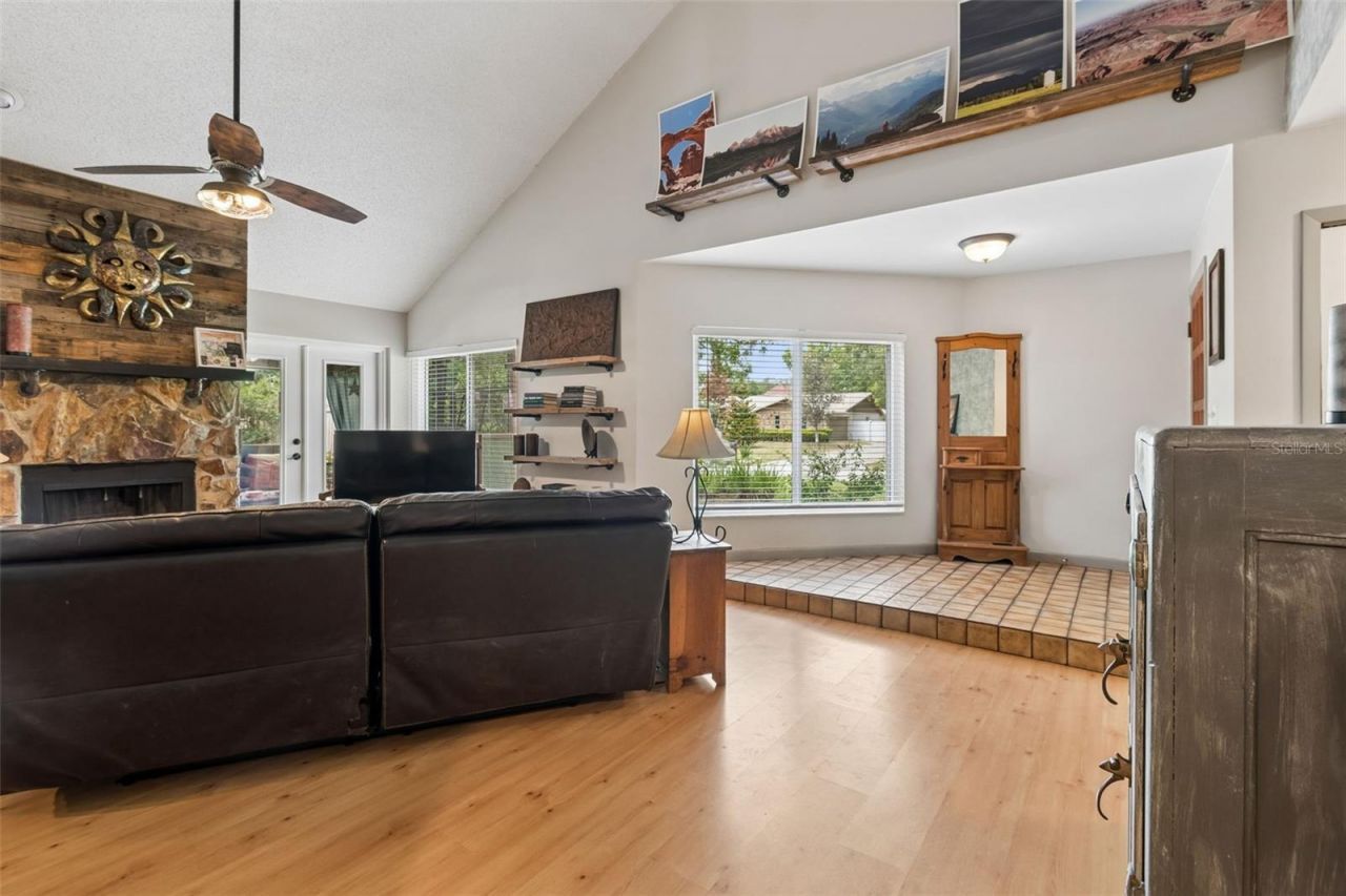 2525 Victarra Circle , Lutz, FL 33559 Photo