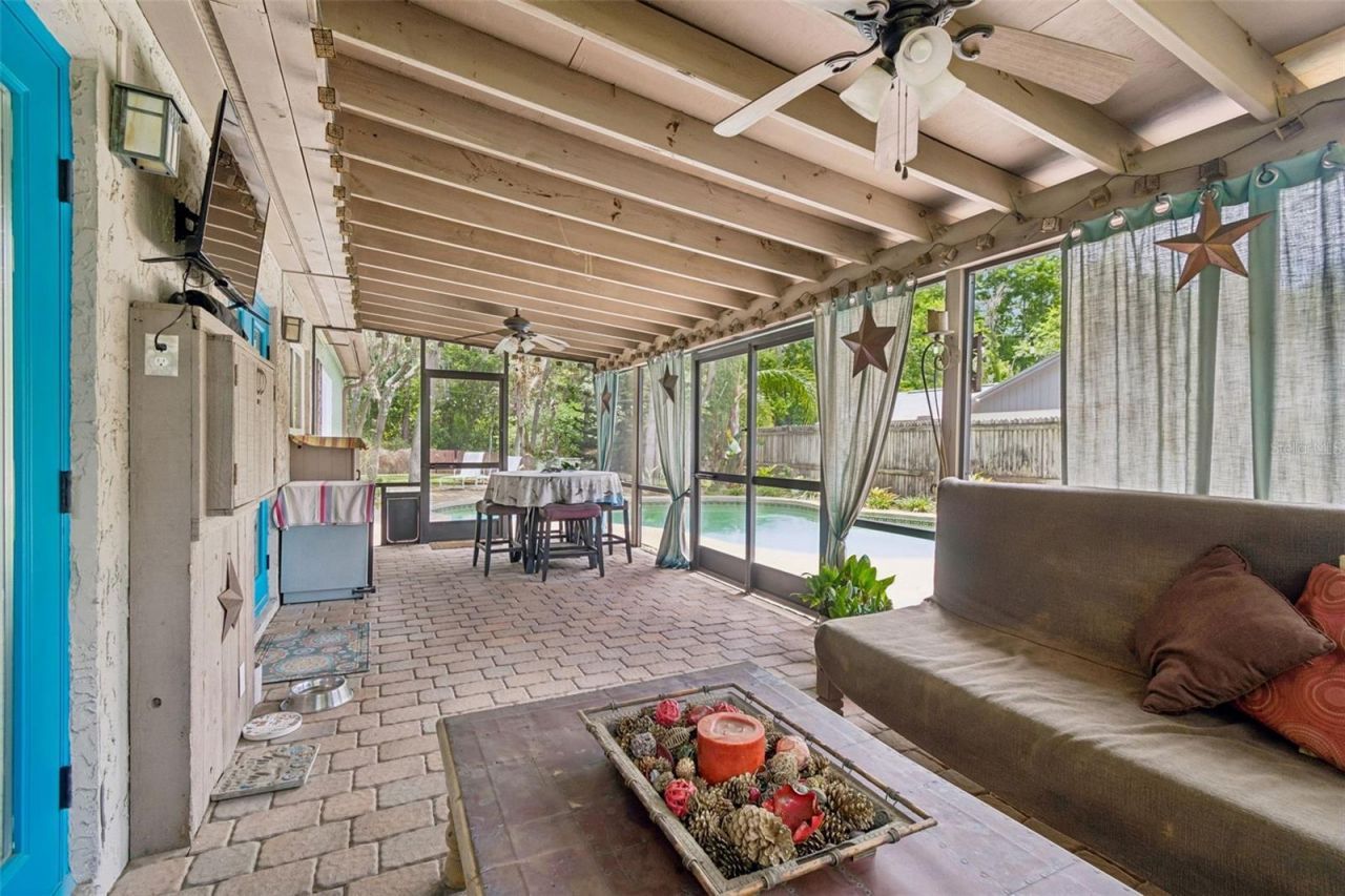 2525 Victarra Circle , Lutz, FL 33559 Photo