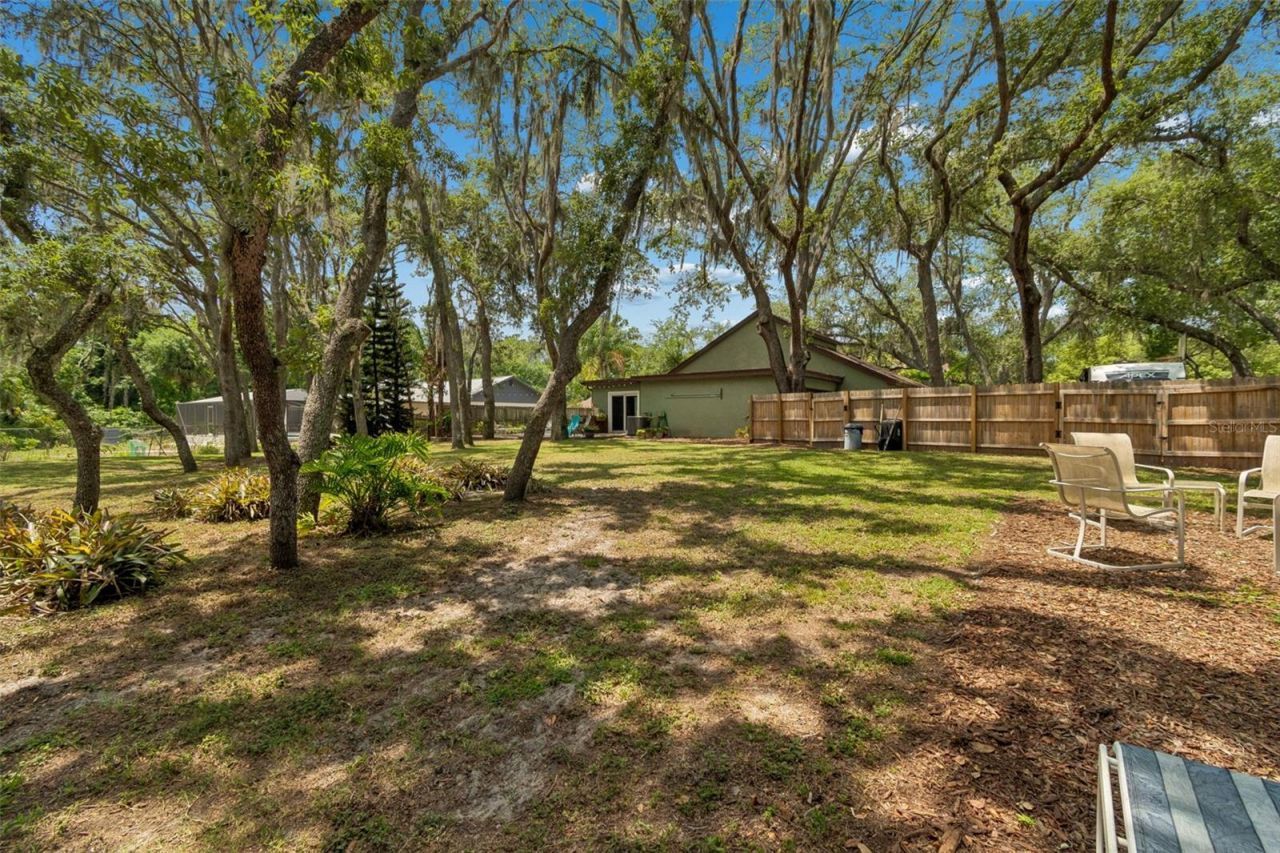 2525 Victarra Circle , Lutz, FL 33559 Photo