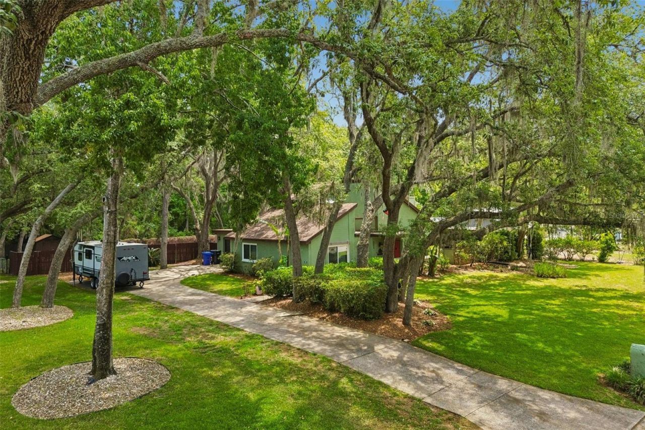2525 Victarra Circle , Lutz, FL 33559 Photo