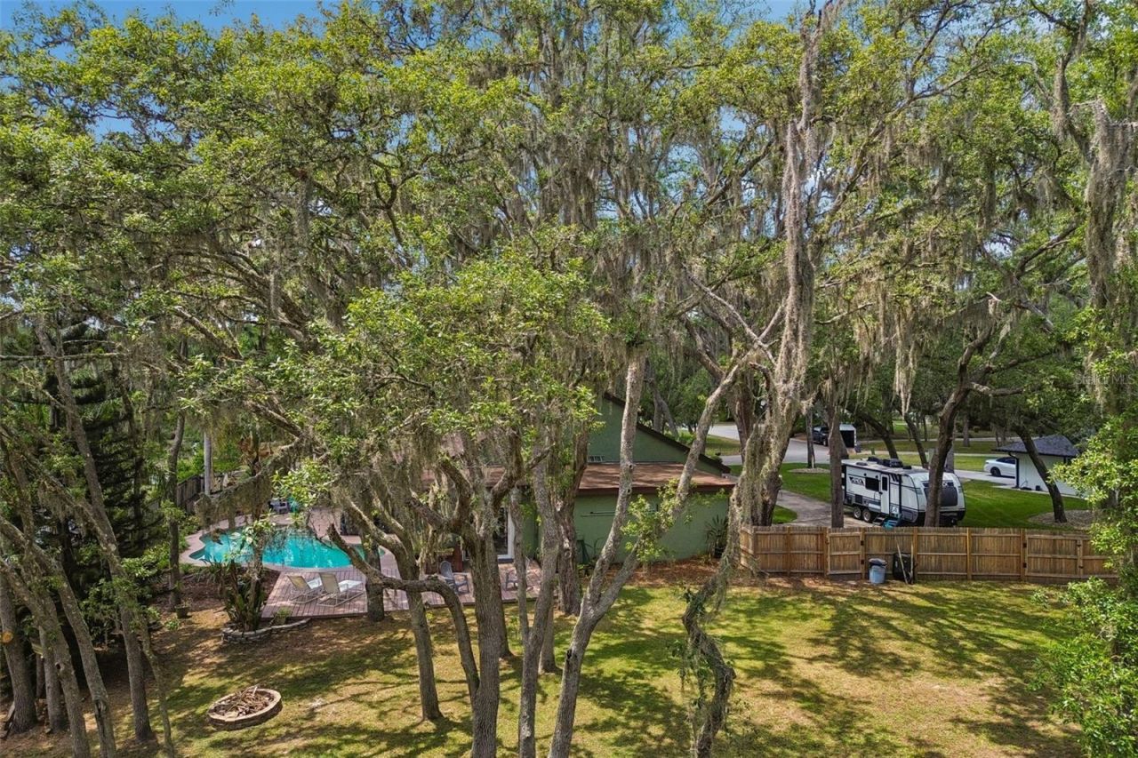 2525 Victarra Circle , Lutz, FL 33559 Photo
