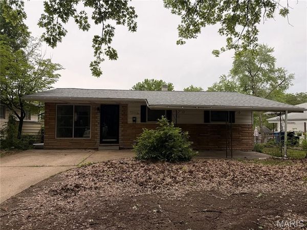 10436 Durness Drive , St Louis, MO 63137