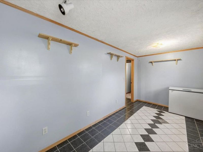 4770 Dent Road, Cincinnati, OH 45248 Photo 18