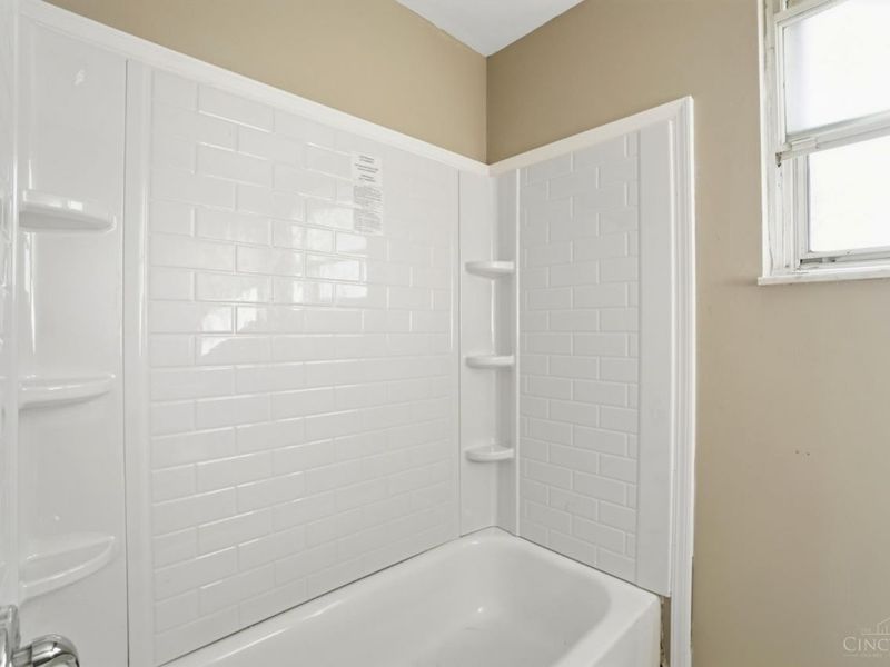 4357 Hubble Road, Green Township, OH 45247 Photo 14