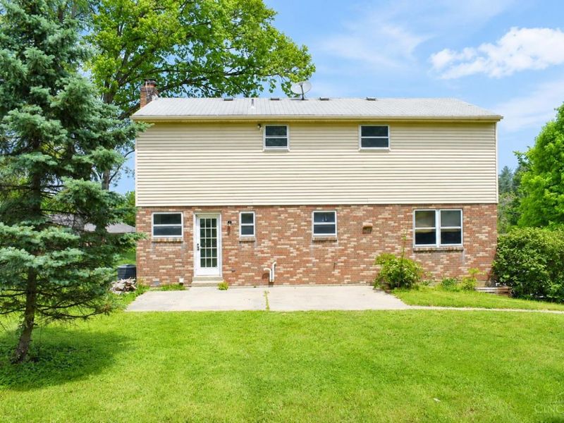 4357 Hubble Road, Green Township, OH 45247 Photo 3