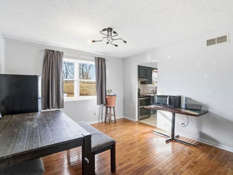 4357 Hubble Road, Green Township, OH 45247 Photo 6