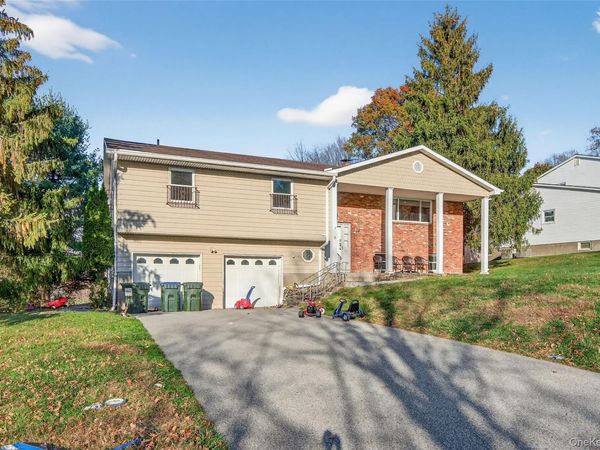 3 Roanoke, Monroe, NY 10950
