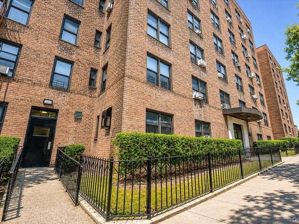 102-12 65th Avenue, Unit C35, Forest Hills, NY 11375